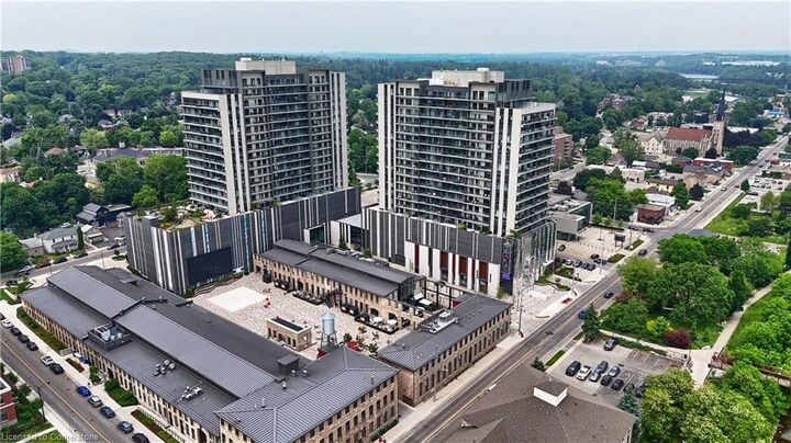 Property Photo:  15 Glebe Street 1213  ON N1S 0C3