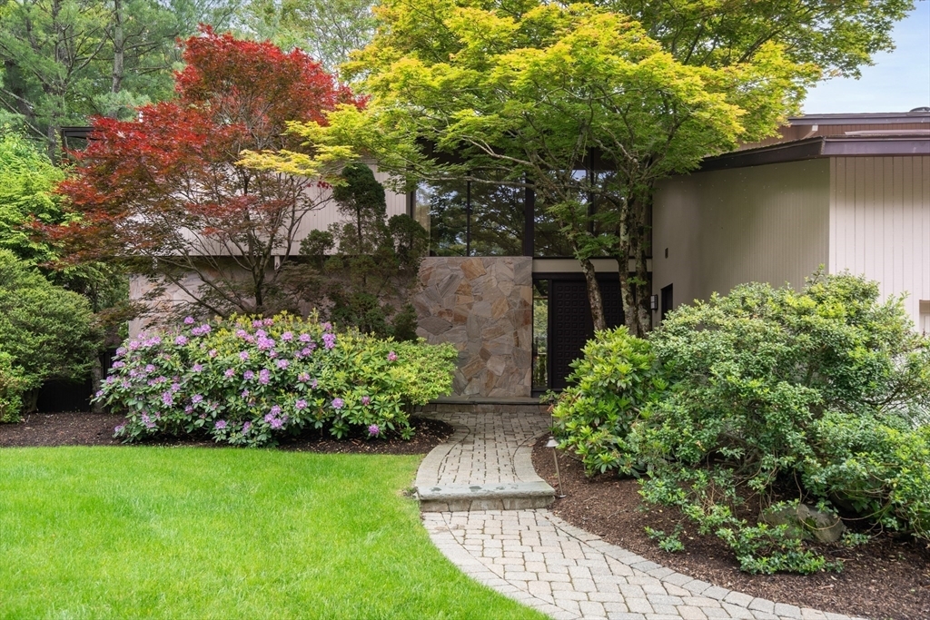 Property Photo: 12 Laurus Ln MA 02459