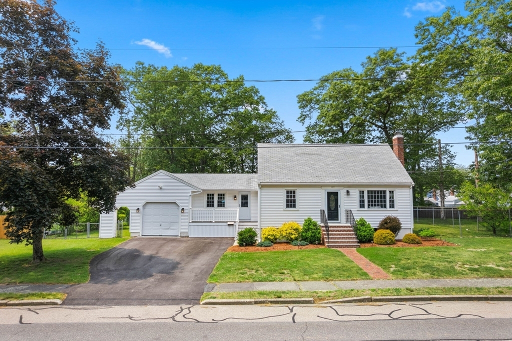 Property Photo: 139 Damon Rd MA 02370