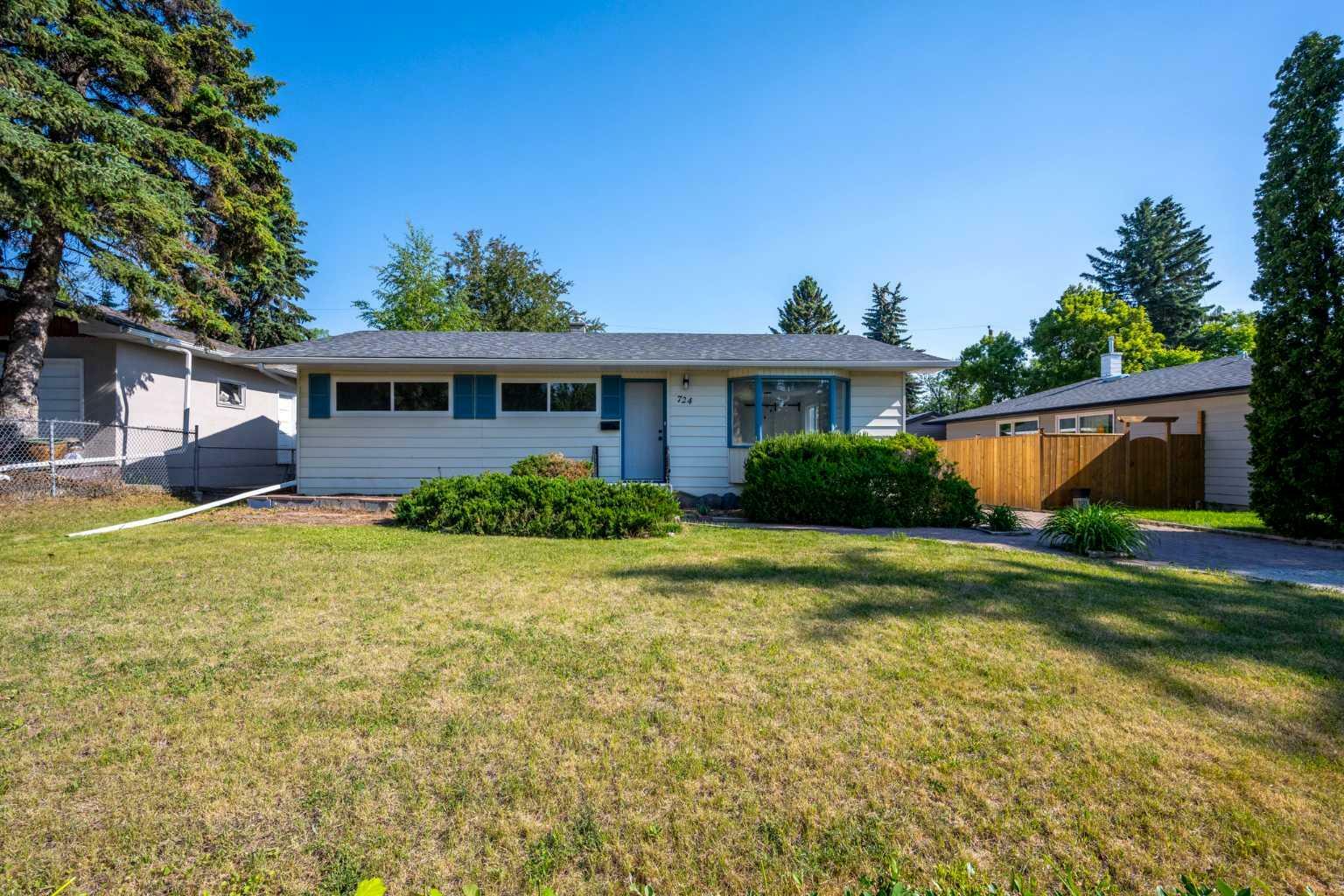724 80 Avenue SW  Calgary AB T2V 0V1 photo