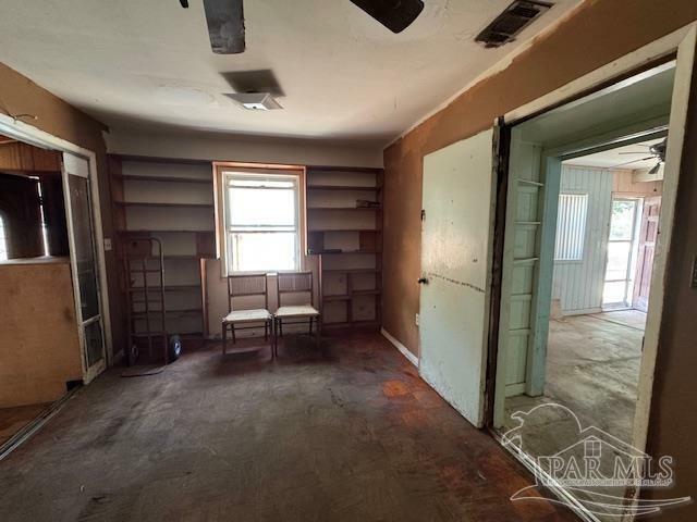 Property Photo: 216 NE Buck Dr FL 32548