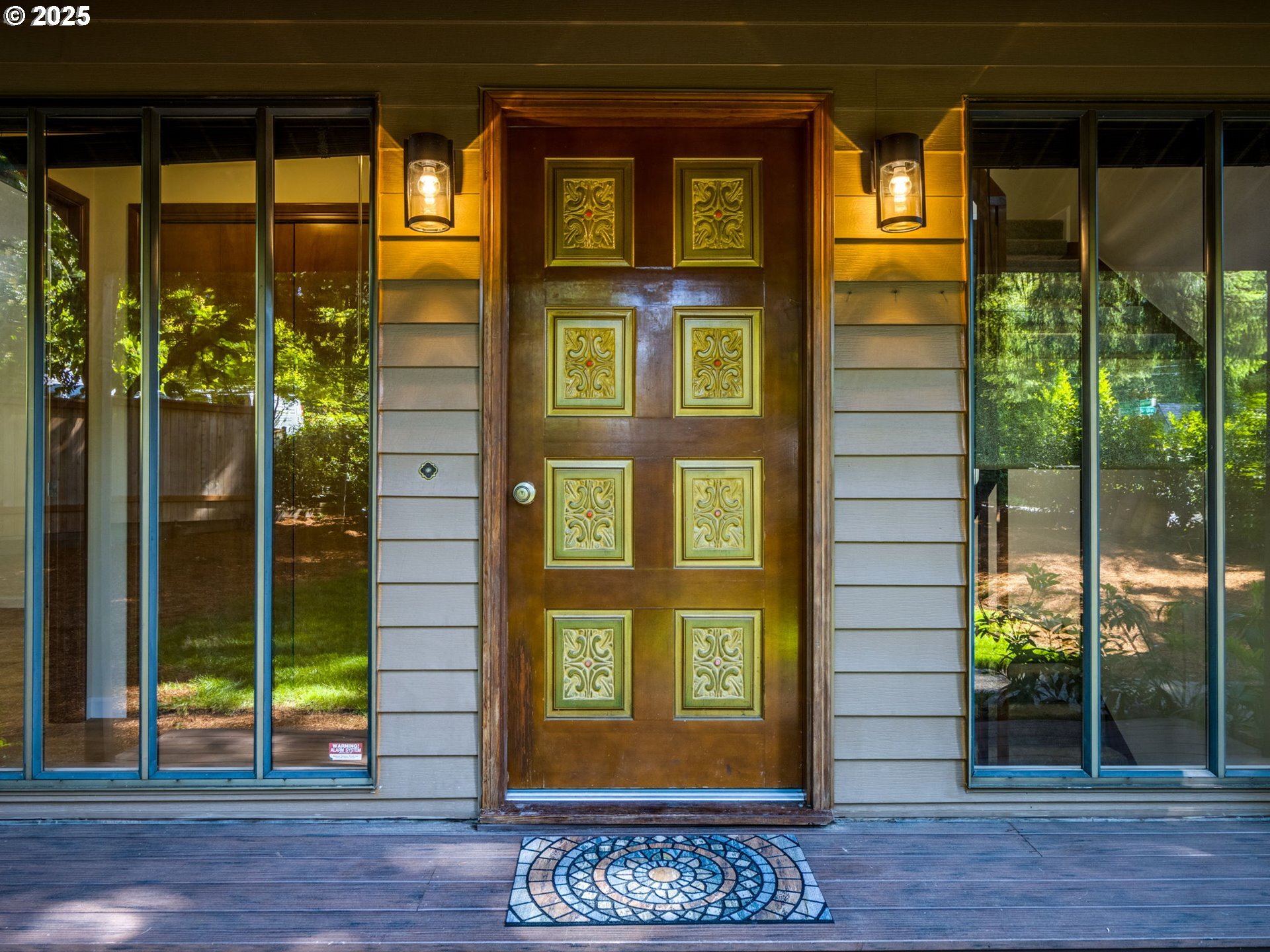 Property Photo: 7785 SW West Slope Dr OR 97225