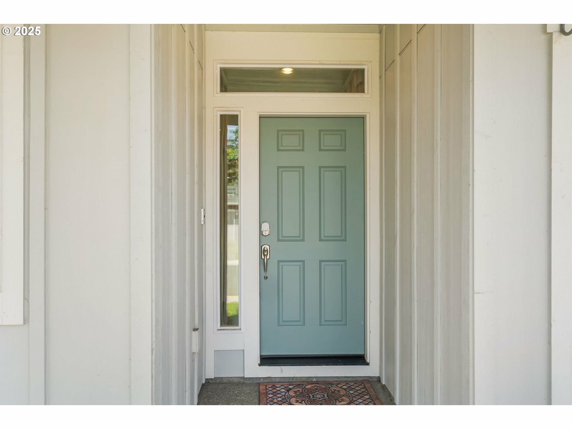 Property Photo: 59631 Emerald Loop OR 97051