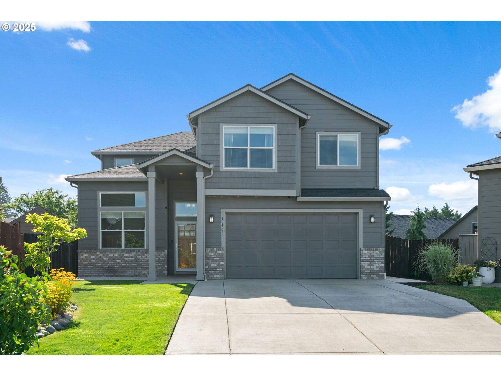 Property Photo:  10503 NE 109th Ct  WA 98662 