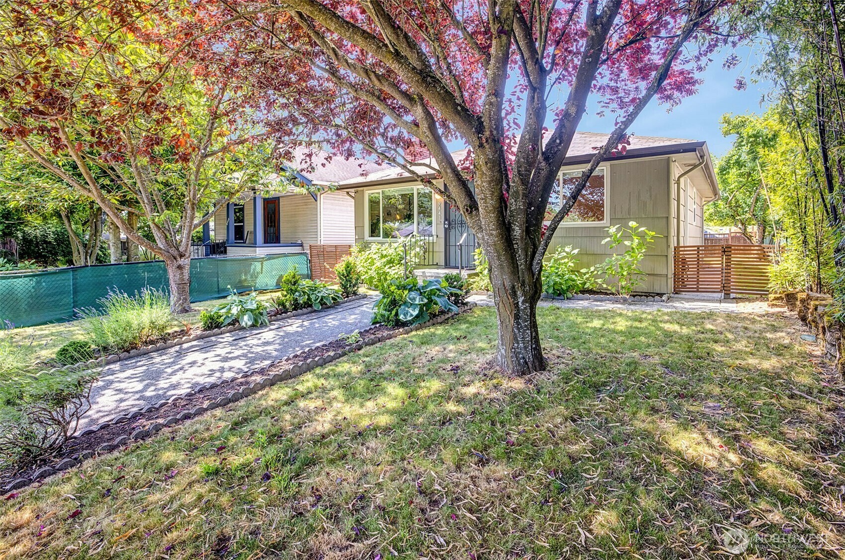 Property Photo: 9441 18th Avenue SW WA 98106