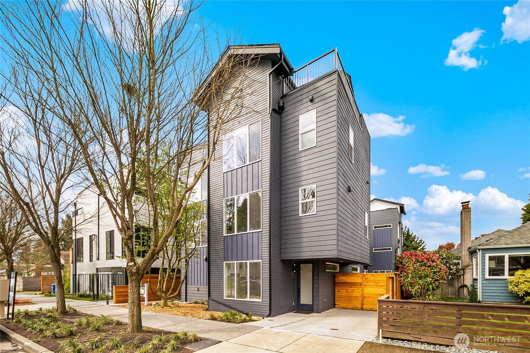 9021 C  13th Avenue NW  Seattle WA 98117 photo