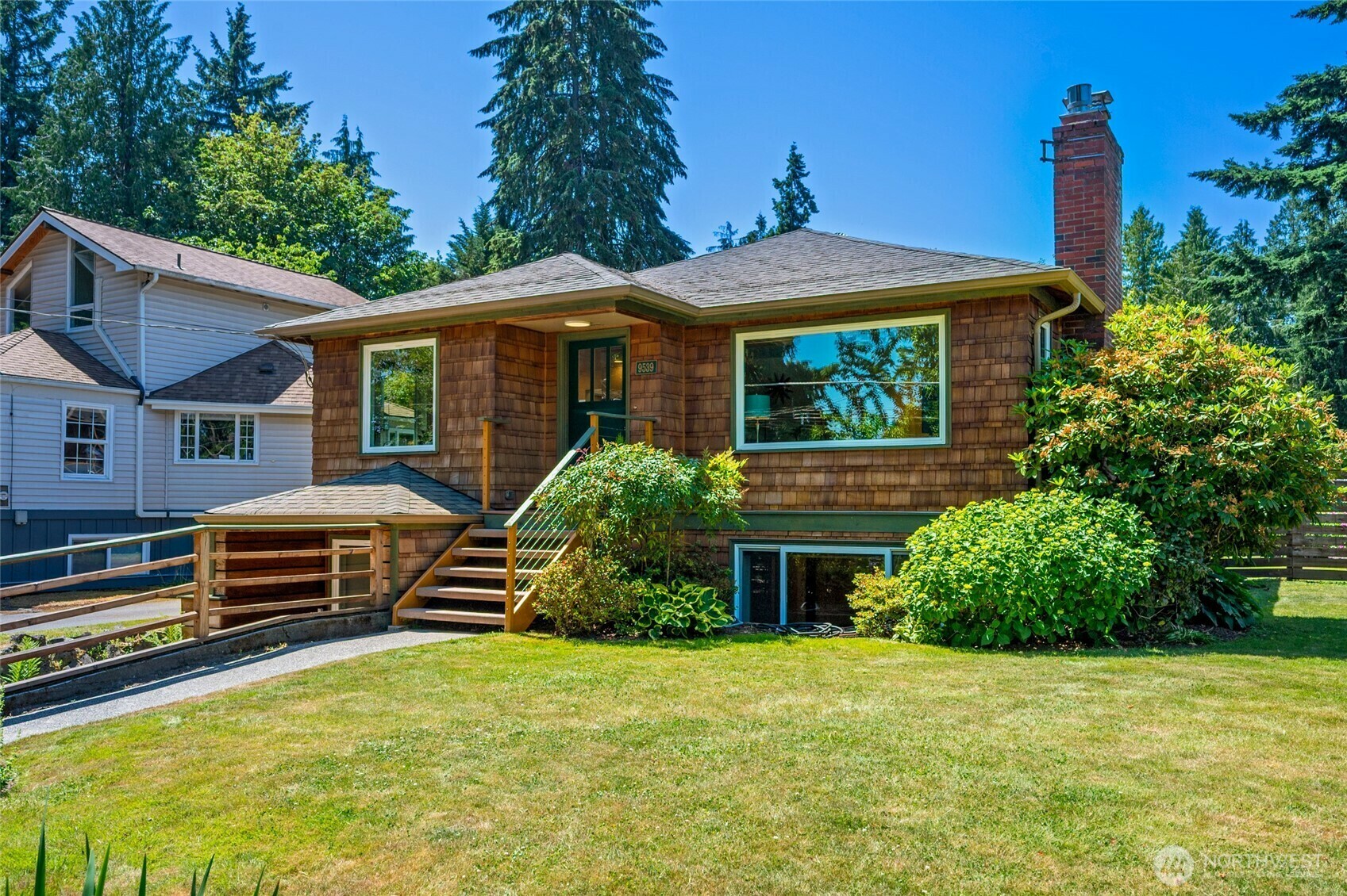 9539  49th Avenue NE  Seattle WA 98115 photo