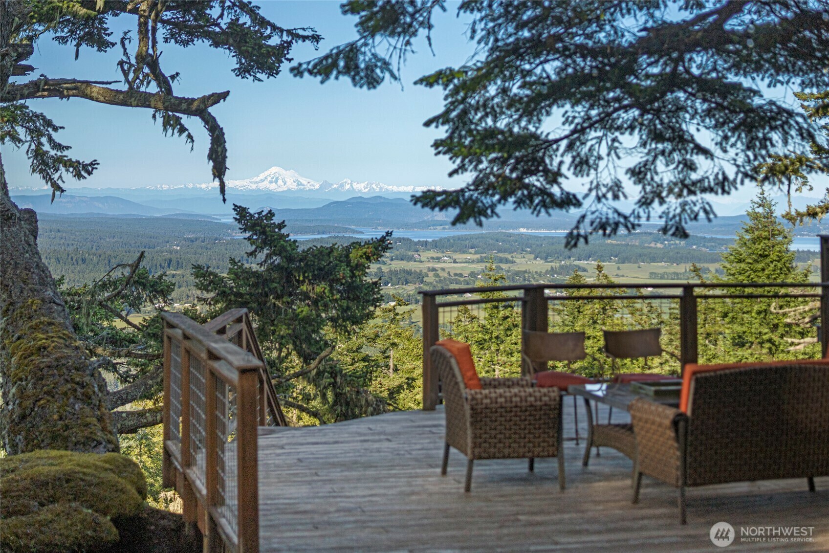 Property Photo: 2001 Mount Dallas Road WA 98250