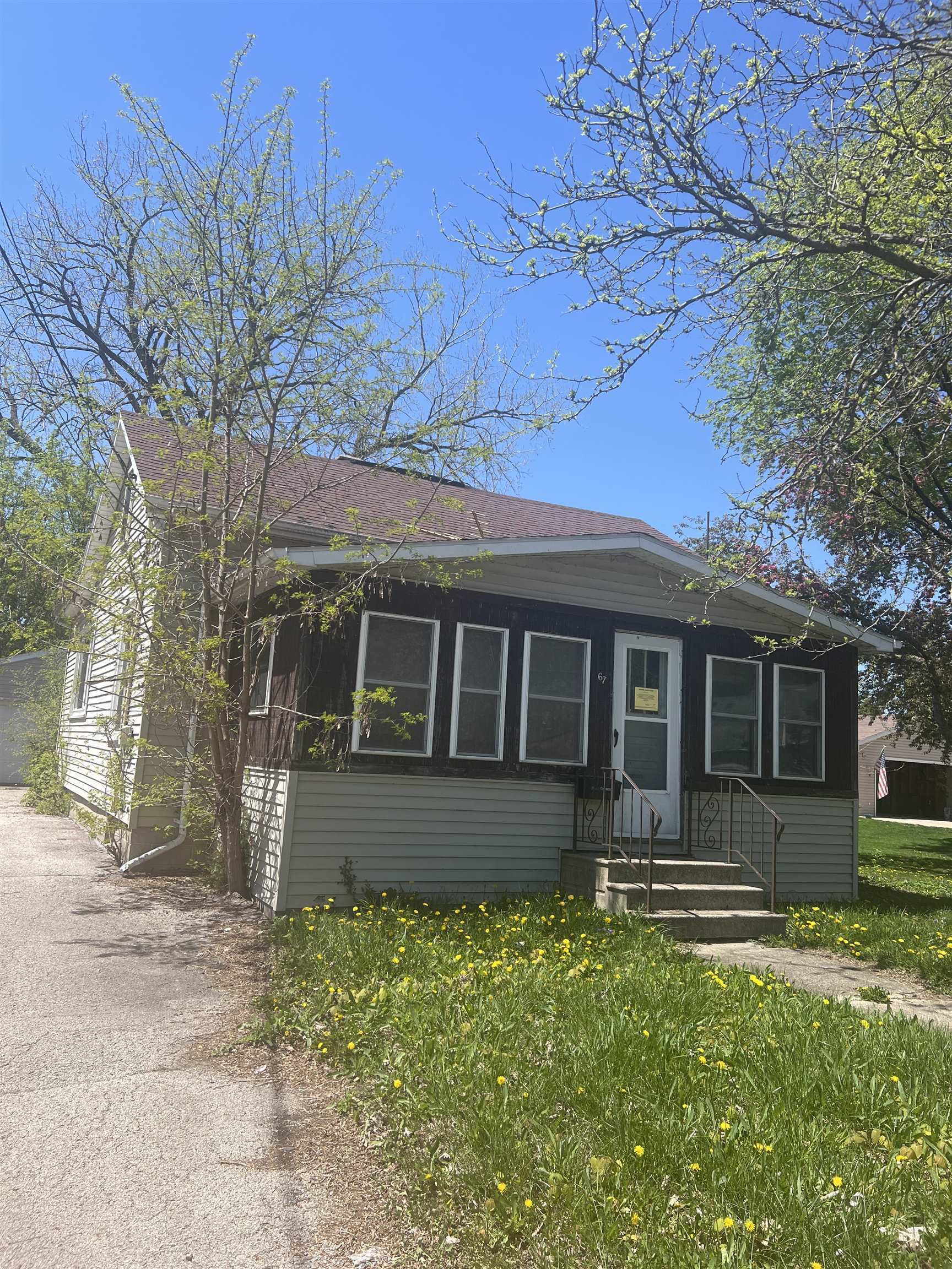 Property Photo: 67 Lawson Street WI 54952