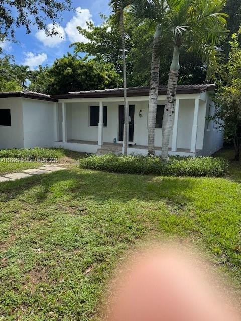 Property Photo:  905 Tangier St  FL 33134 