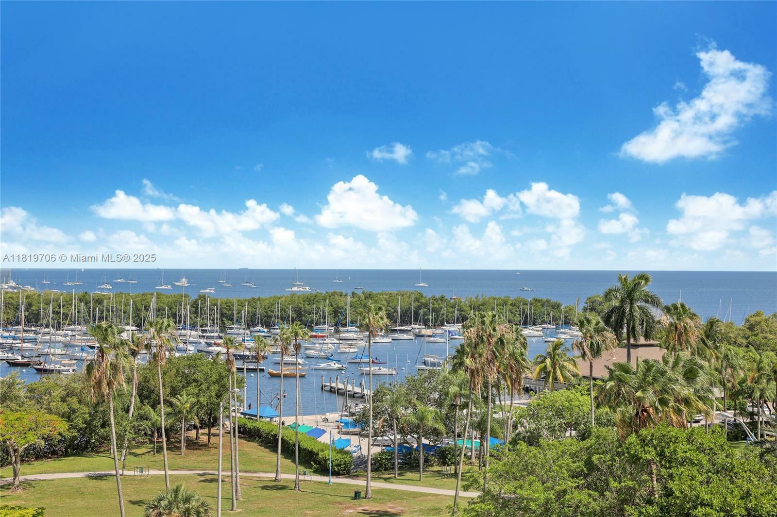 Property Photo: 2901 S Bayshore Dr 7E FL 33133