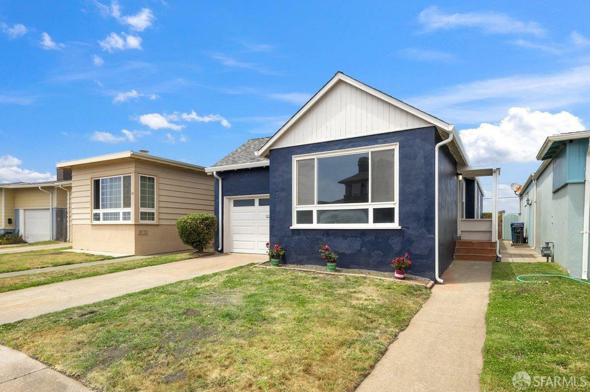 Property Photo: 80 Highland Avenue CA 94015