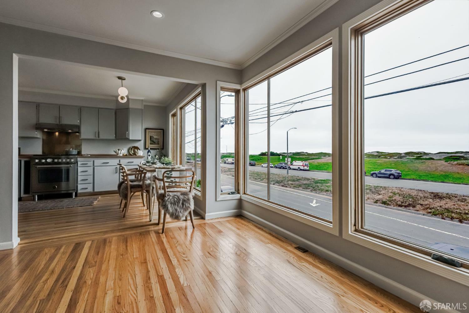 2314 48th Avenue  San Francisco CA 94116 photo