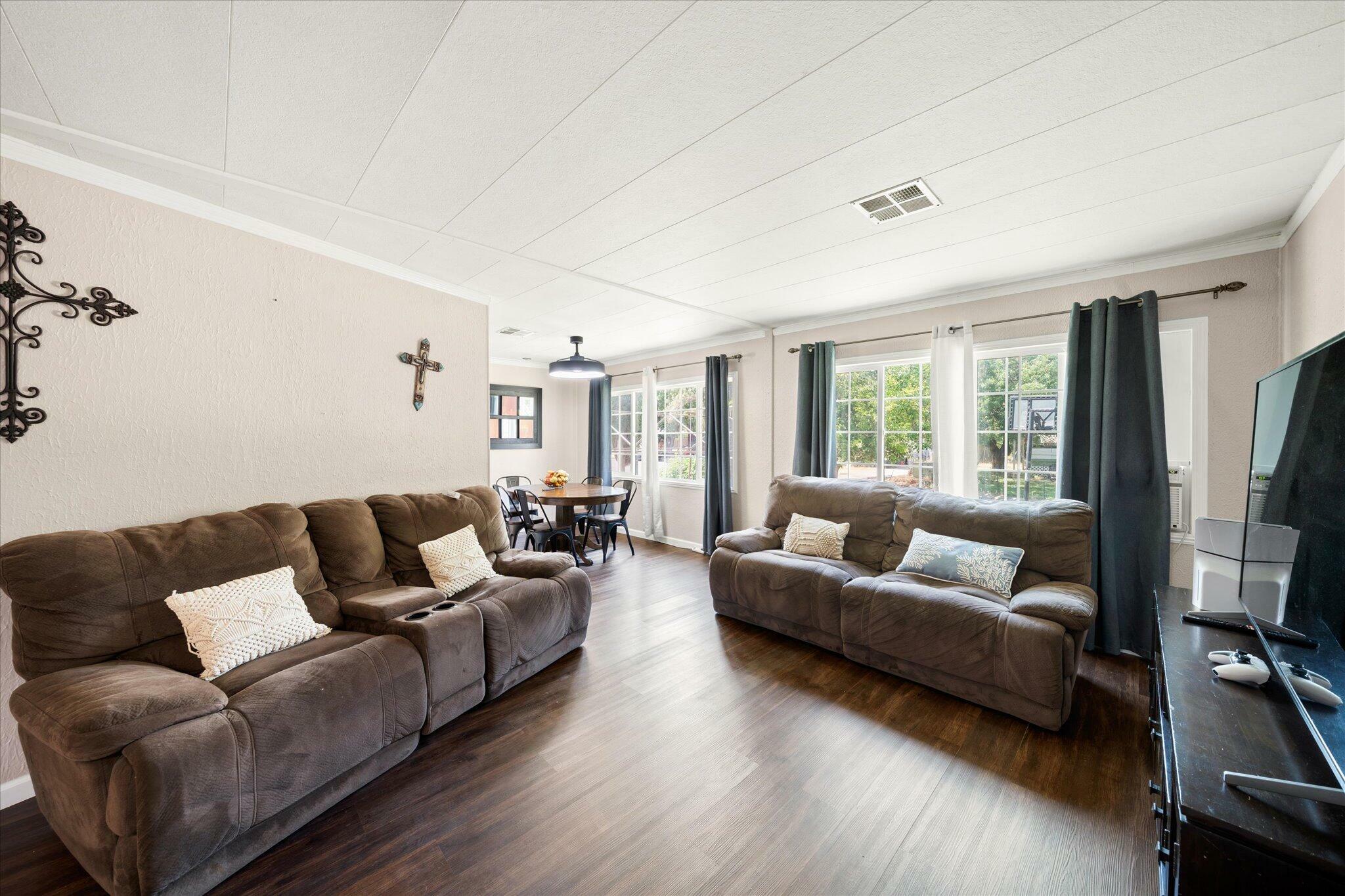 Property Photo:  6774 Riverland Dr  CA 96002 