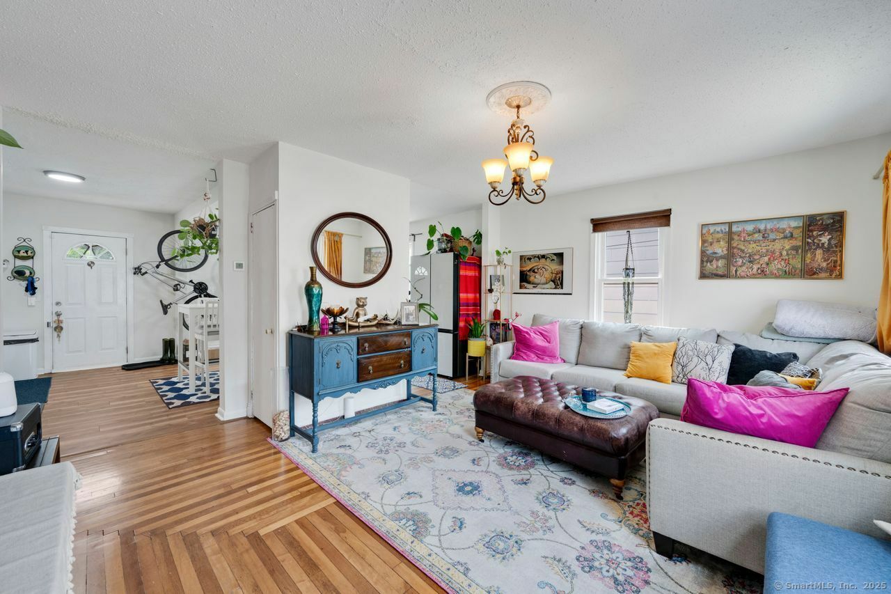 Property Photo: 385 Blatchley Avenue CT 06513