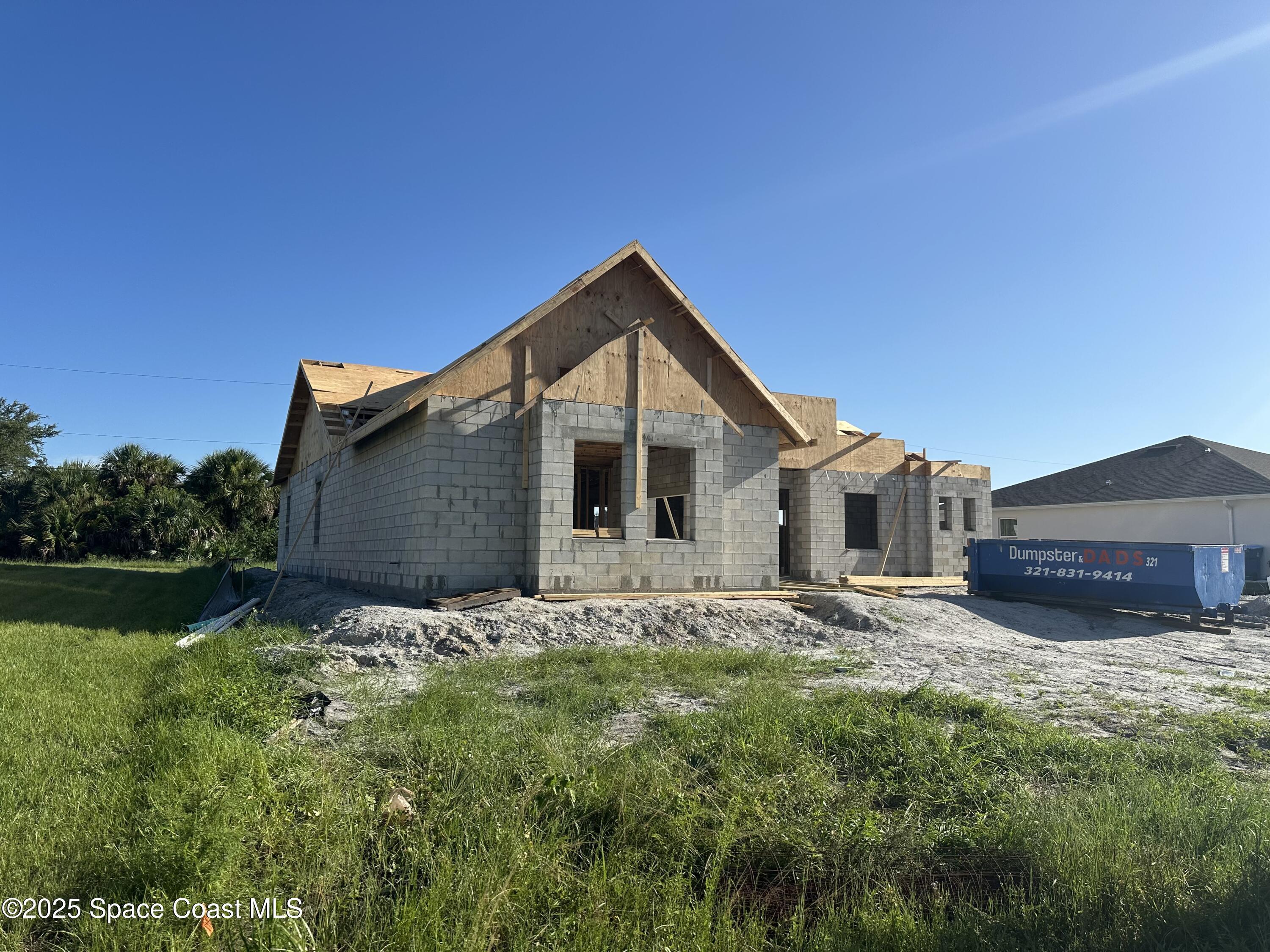 Property Photo: 534 Mimosa Street SW FL 32908
