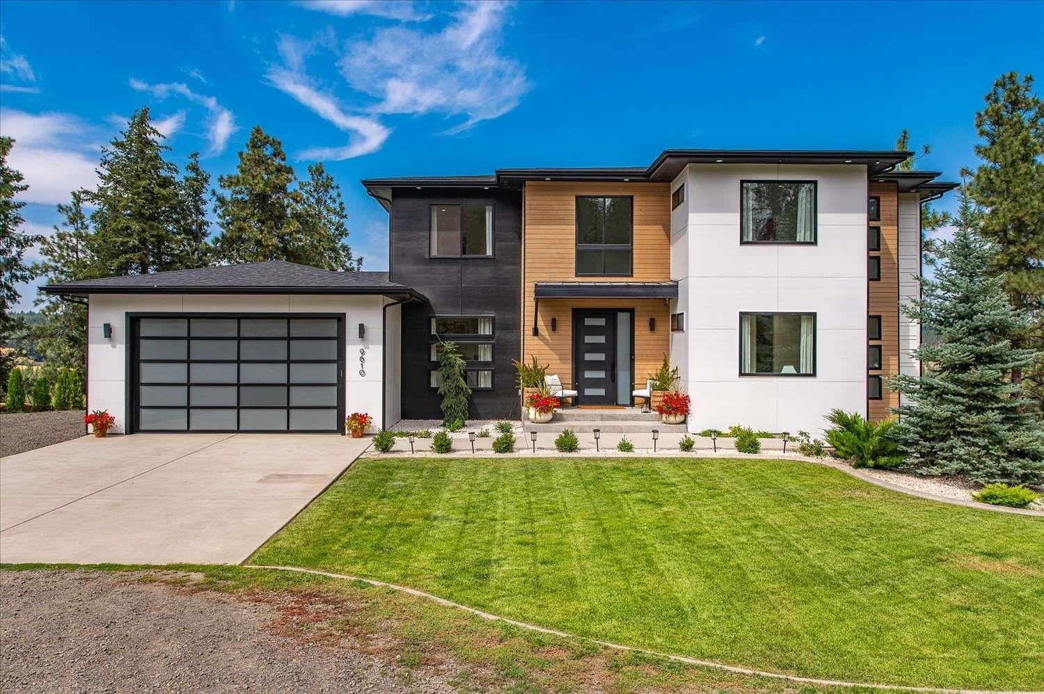 Property Photo: 9610 S Mullen Hill Rd WA 99224