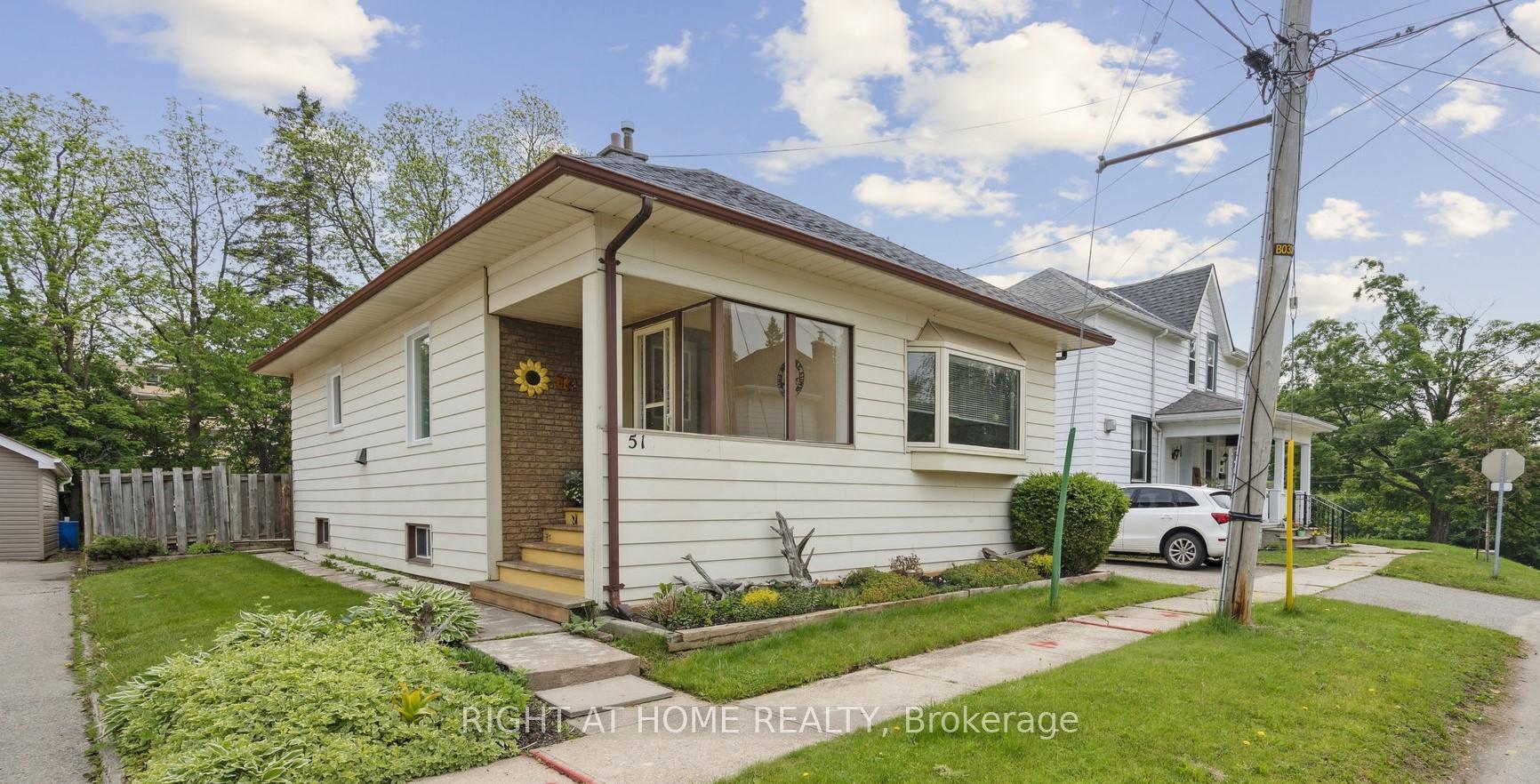 51 Frederick Street S  Halton Hills ON L7J 2B9 photo