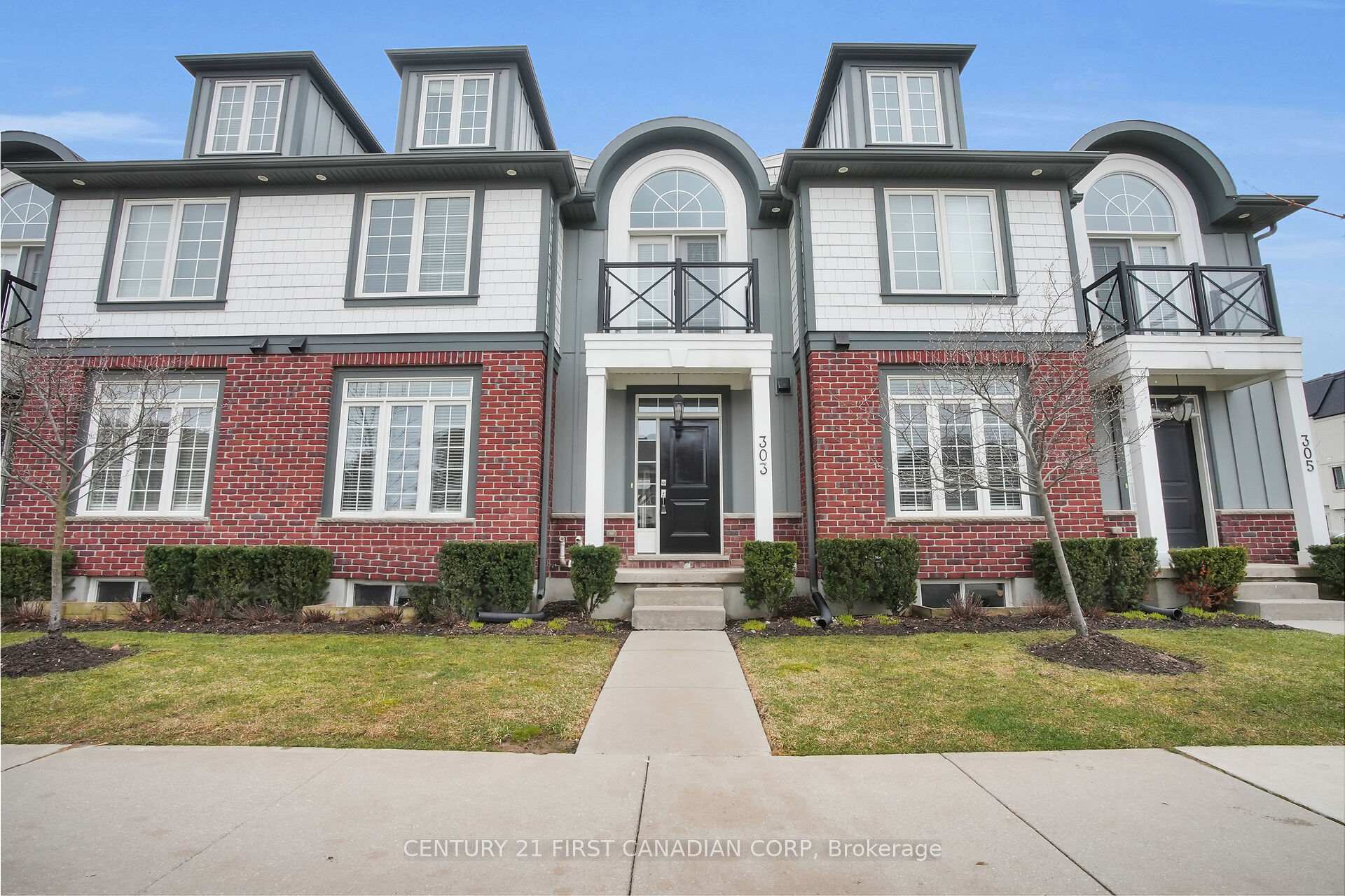 Property Photo: 303 Callaway Road ON N6G 0N8