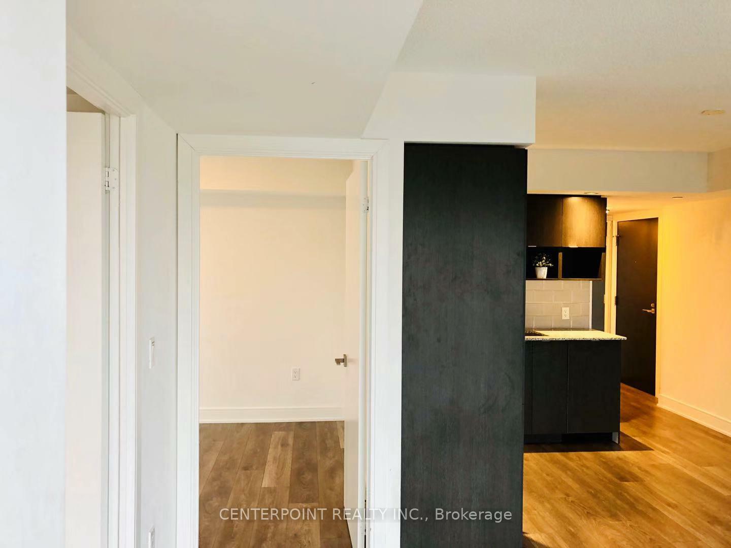 Property Photo: 89 McGill Street 1702 ON M5B 0B1