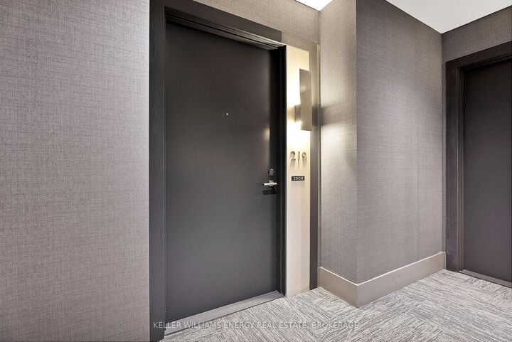 Property Photo:  2908 Highway 7 N/A 219  ON L4K 0K5