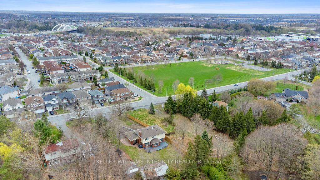 Photo de la propriété:  3440 Woodroffe Avenue  ON K2J 3Z8 
