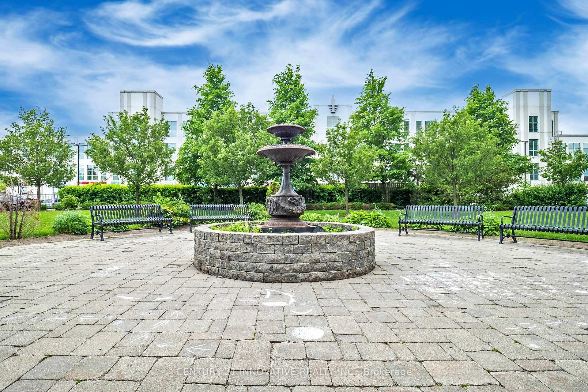 Photo de la propriété: 8 Rosebank Drive 1B ON M1B 5Z3