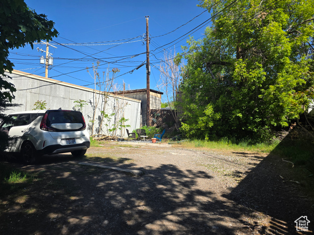 Property Photo: 423 E 1st Ave N UT 84103