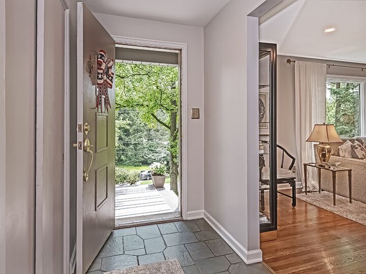 Property Photo:  776 Elm Spring Rd  PA 15243 