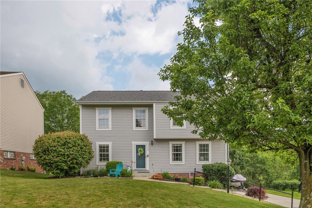 Property Photo: 150 Markwood Dr PA 15317