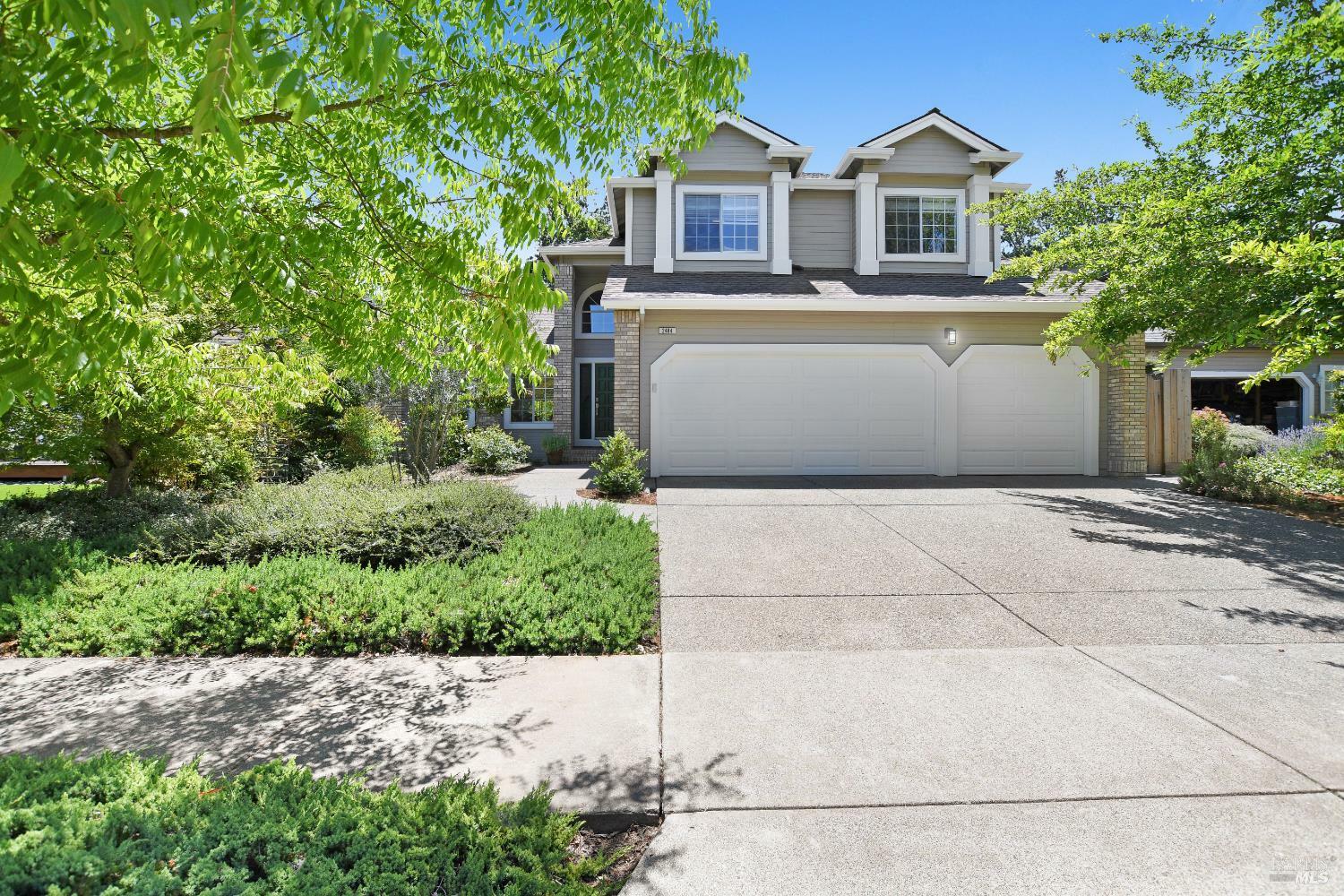 Property Photo: 2484 Shady Creek Court CA 95404
