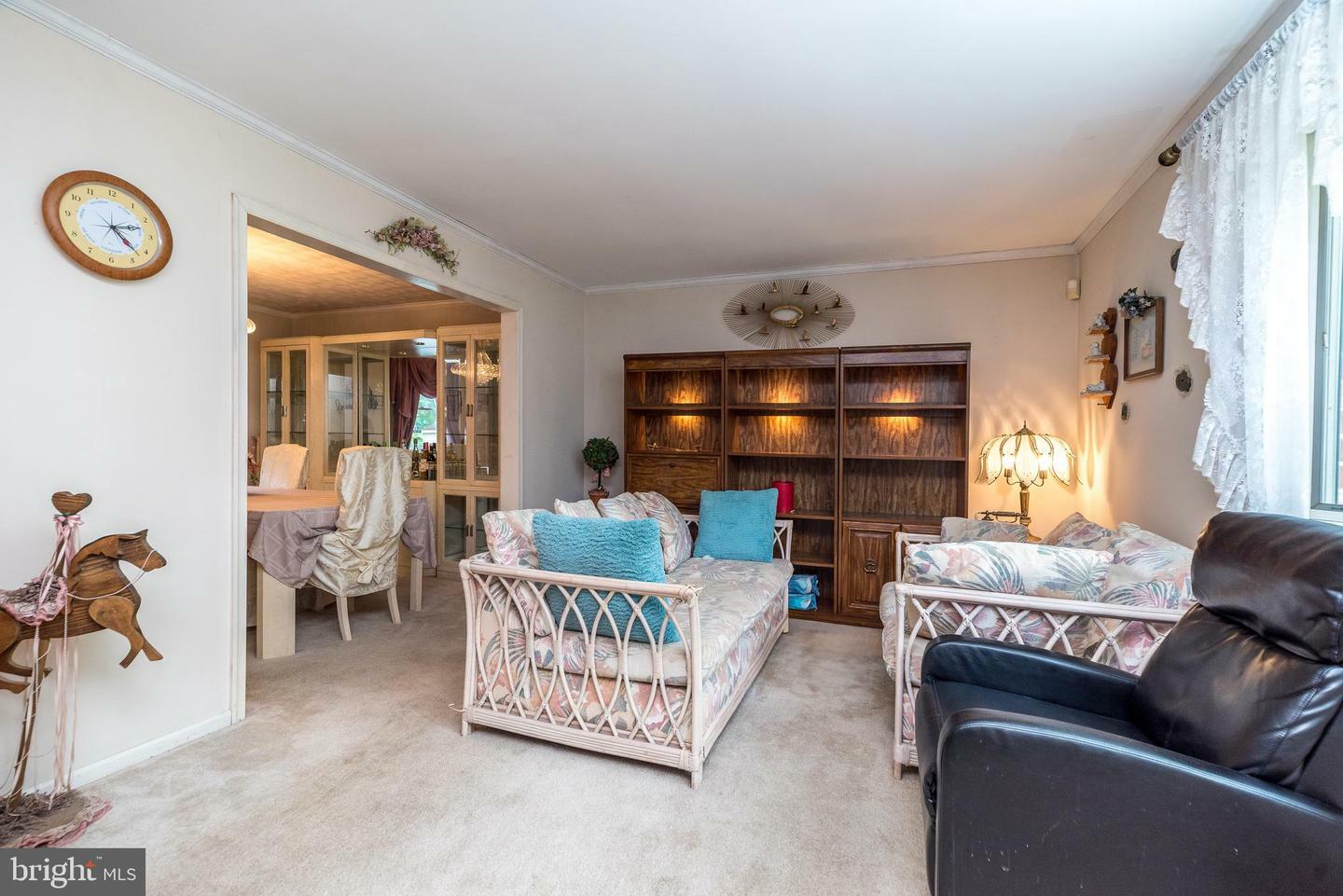 Property Photo: 866 Decker Lane PA 18974