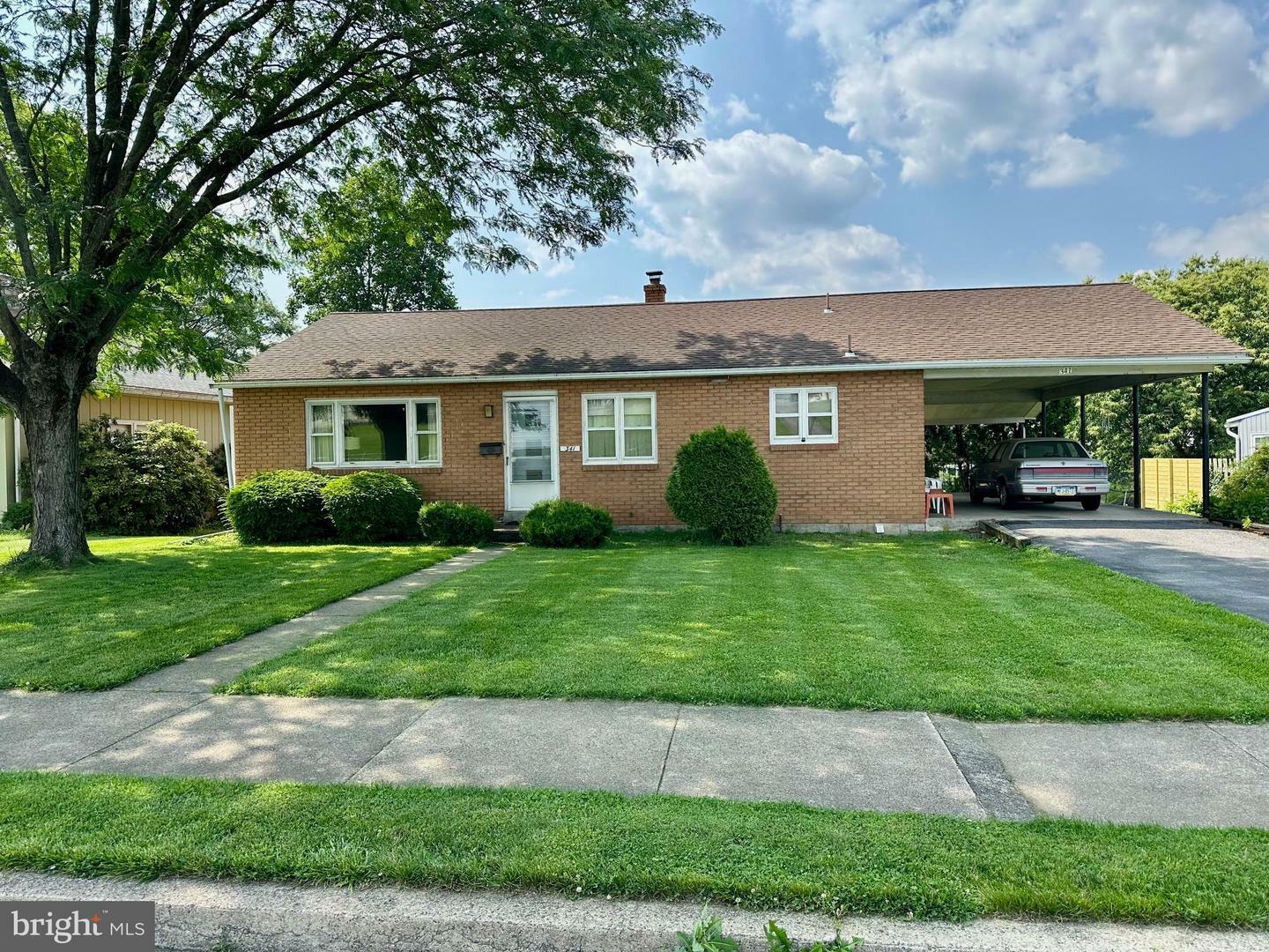 Property Photo:  341 Wentz Street  PA 19530 