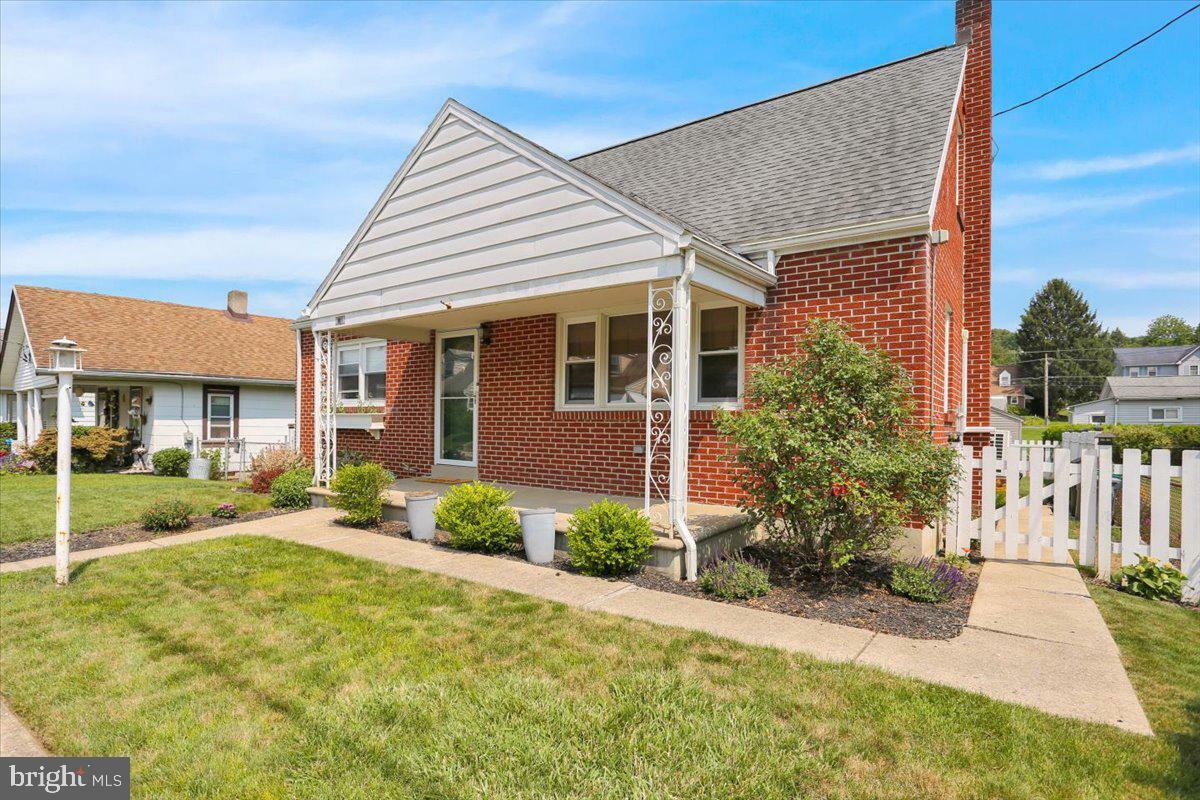 Property Photo: 1326 Columbia Avenue PA 19607