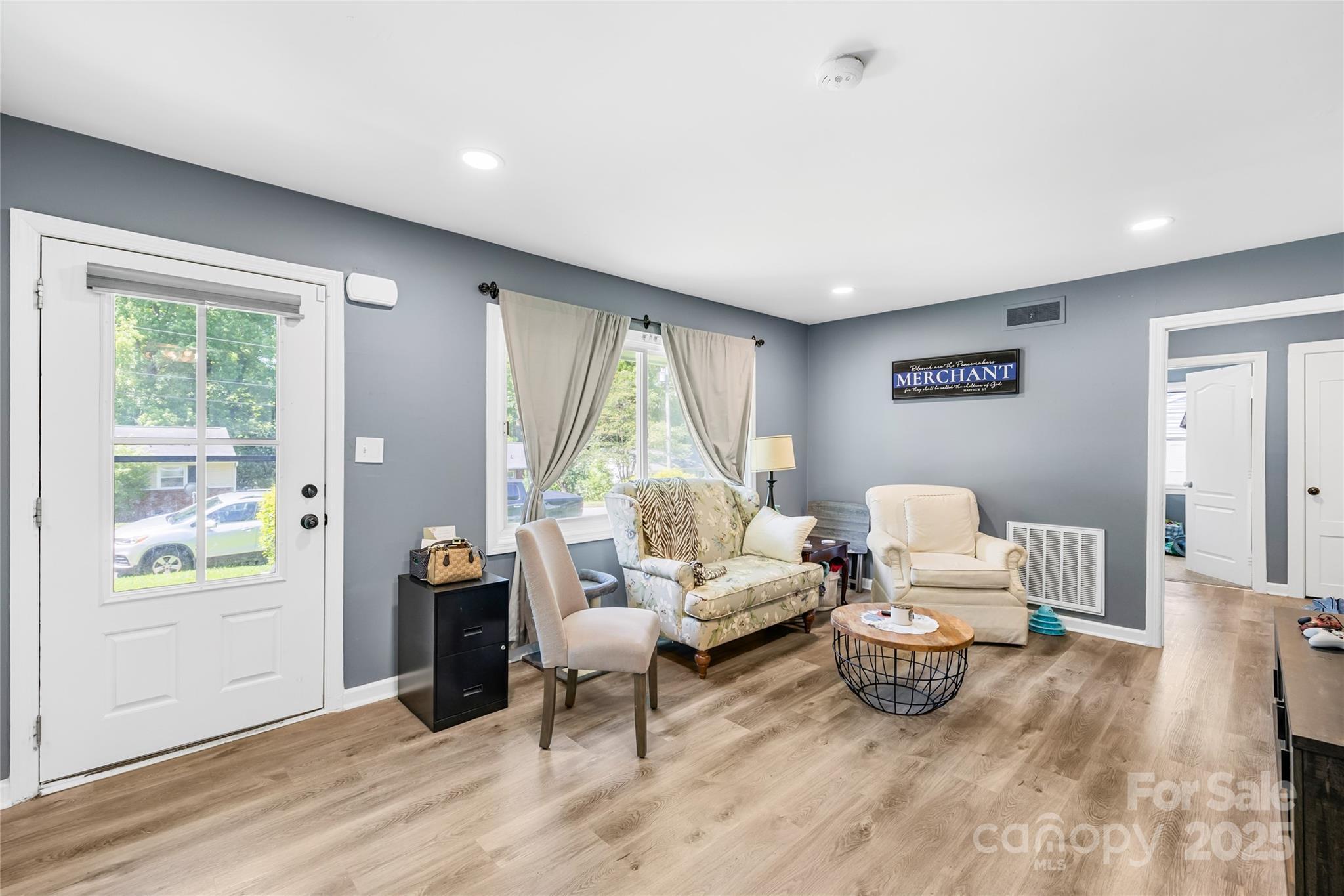Property Photo:  411 Belvedere Circle  NC 28086 