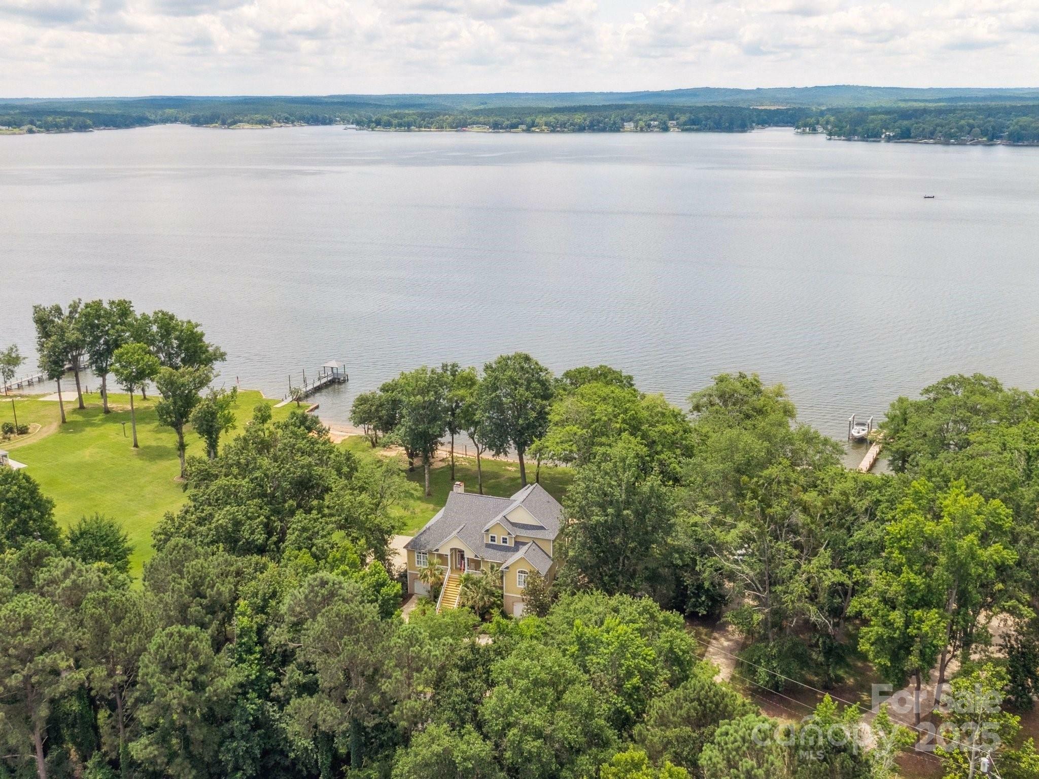 2592 Singleton Creek Road  Liberty Hill SC 29074 photo