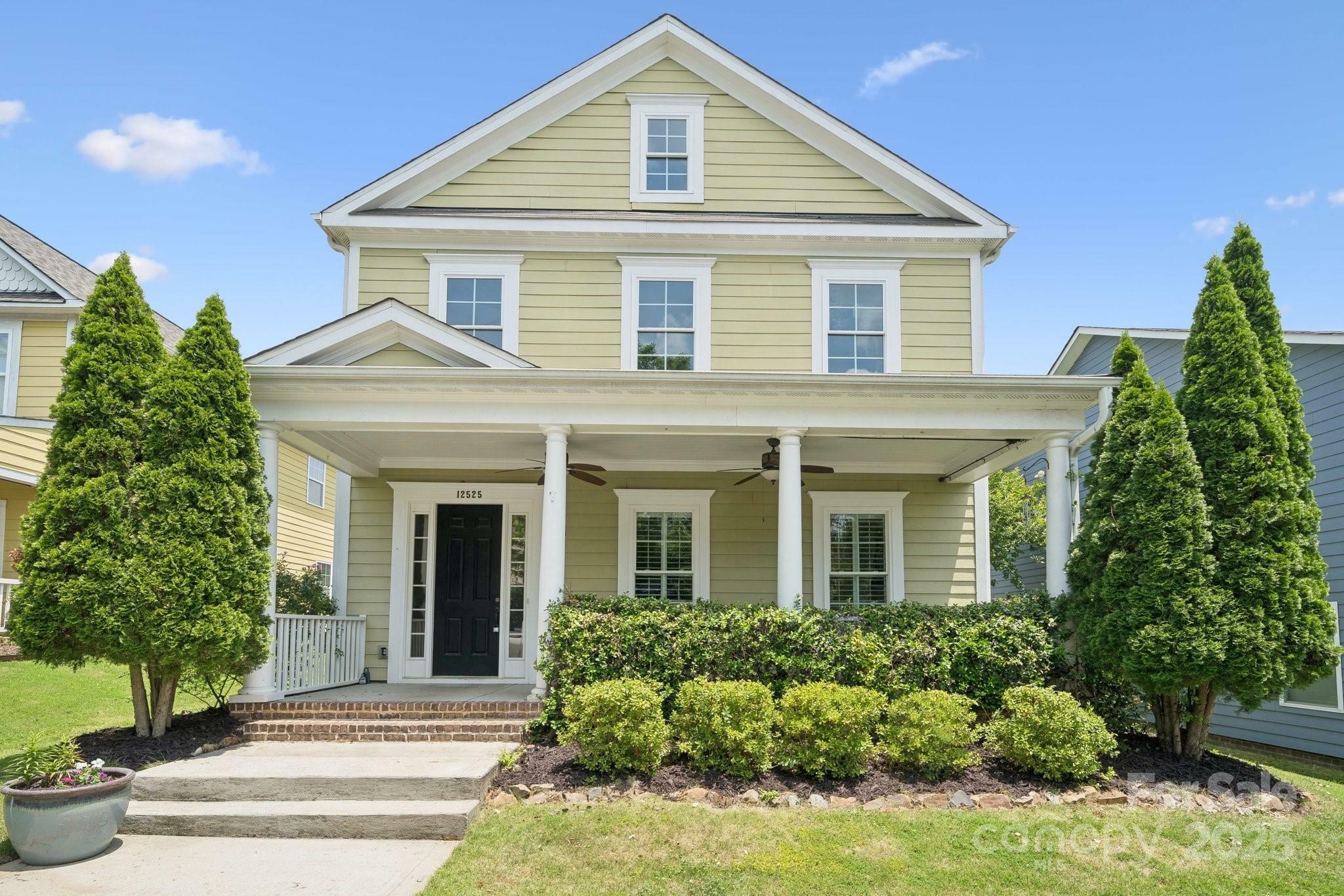 Property Photo: 12525 Druids Glen Drive NC 28134