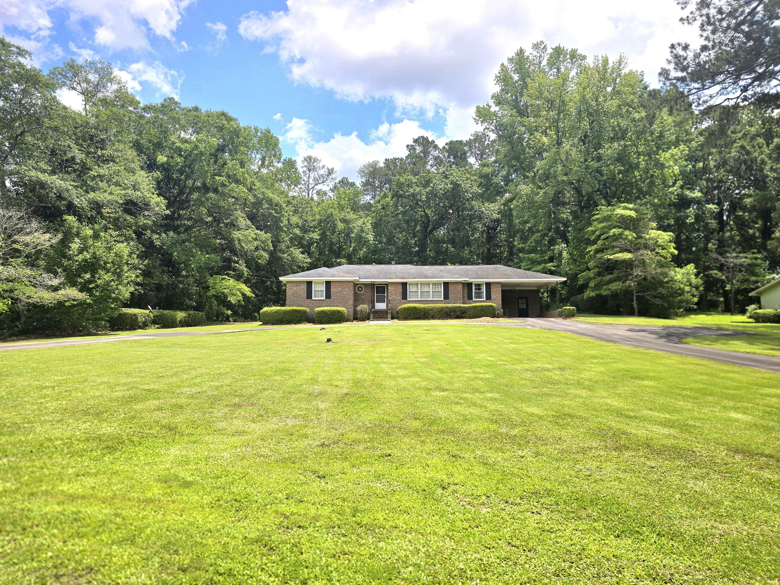Property Photo: 1453 Dogwood Drive Drive SC 29118