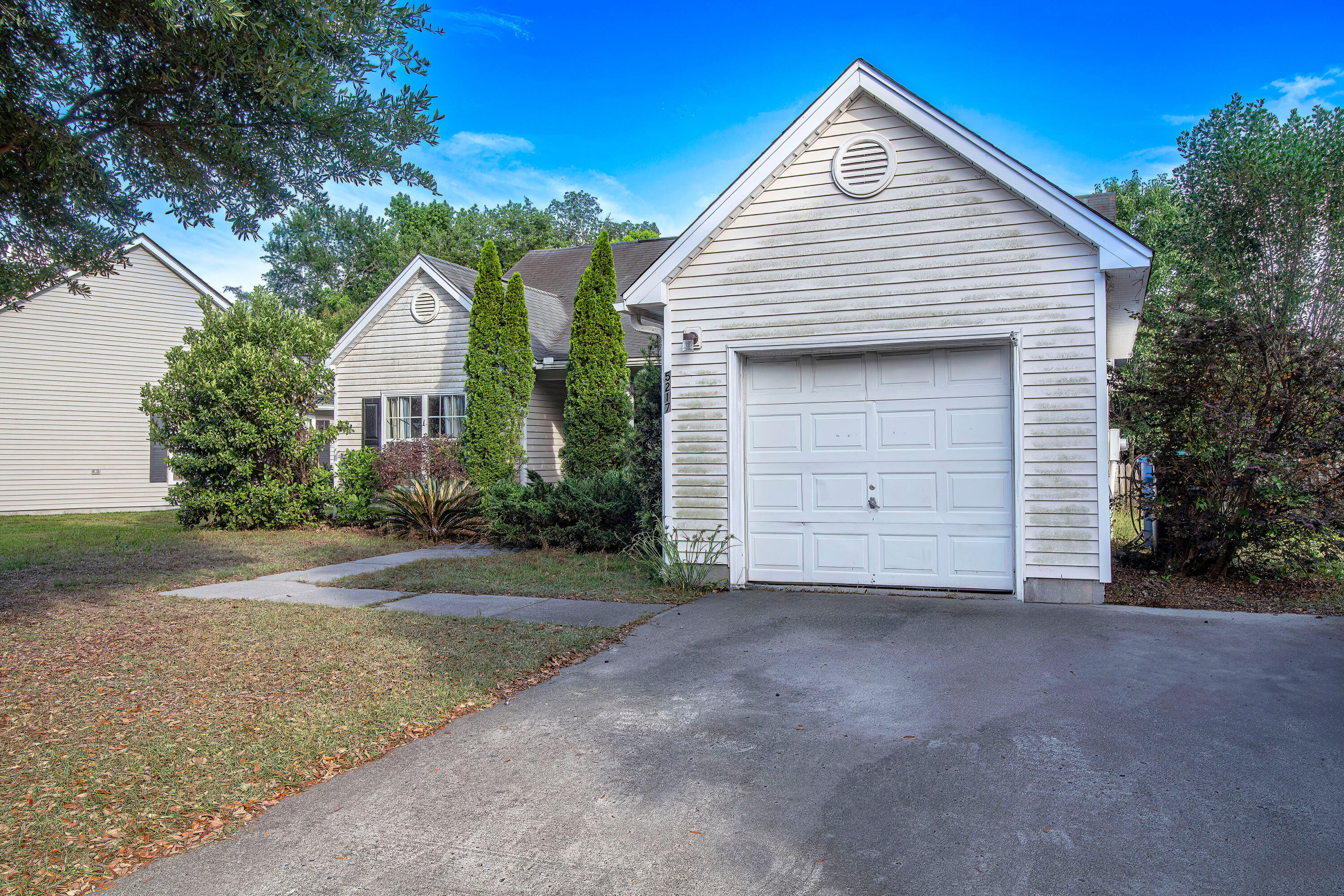 Property Photo: 5217 Copley Circle SC 29485