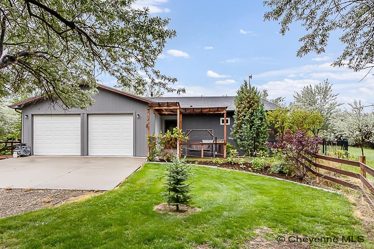 Property Photo: 79 N Ringneck Rd WY 82201