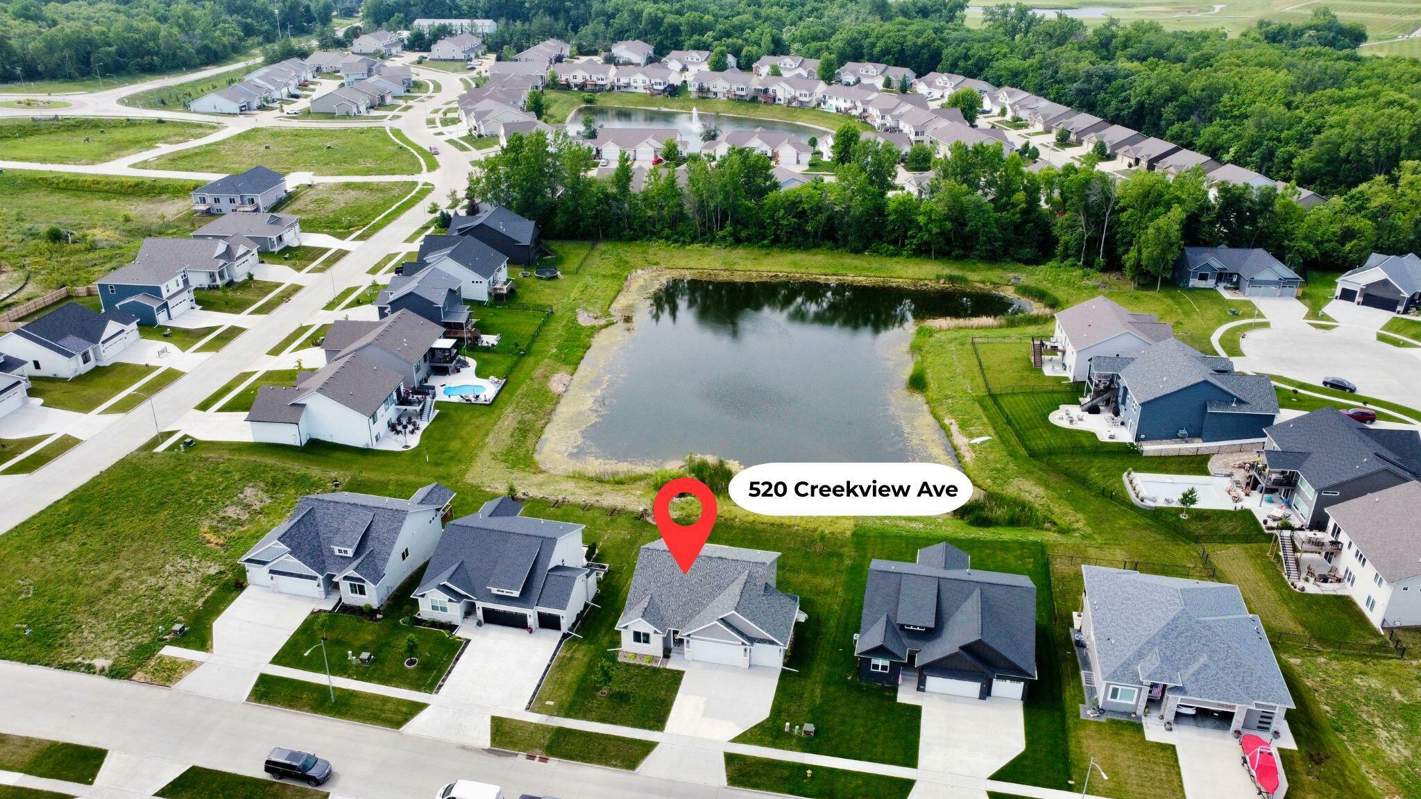Property Photo: 520 Creekview Avenue IA 50226