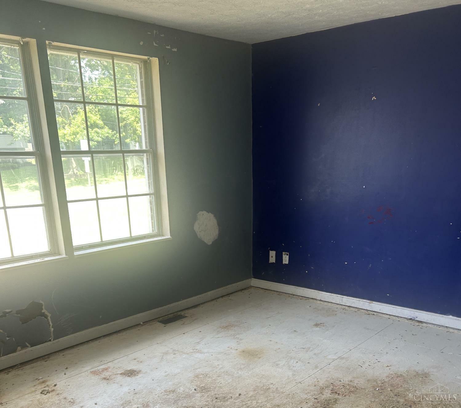 Property Photo:  10216 Hawkhurst Drive  OH 45231 