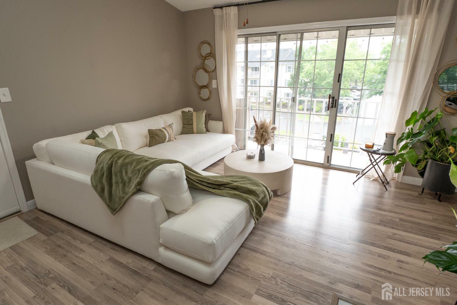 Property Photo:  84 Clay Street  NJ 08902 
