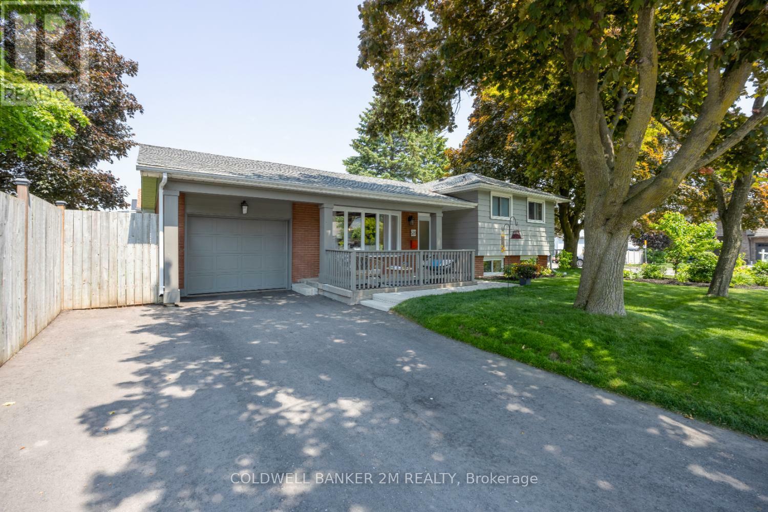 Photo de la propriété: 520 Carlisle Street ON K9A 1X4