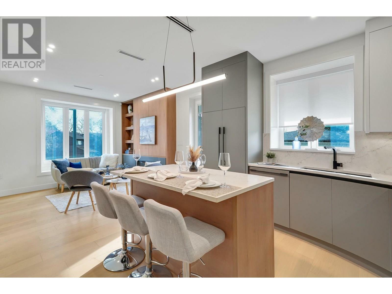 Property Photo: 3483 Adanac Street BC V5K 4P4