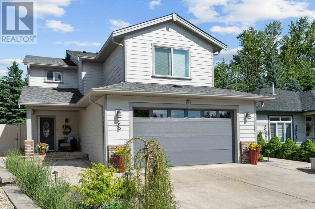 Property Photo: 801 20 Street Northeast 25 BC V1E 2R7