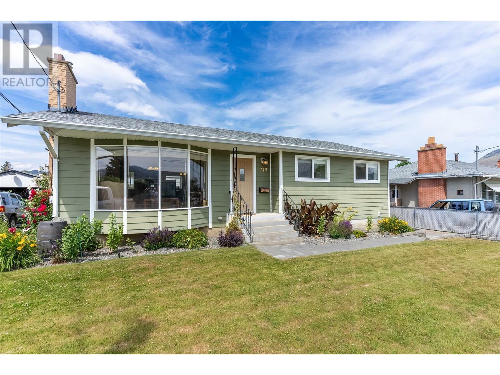 249 Chestnut Avenue  Kamloops BC V2B 1L4 photo