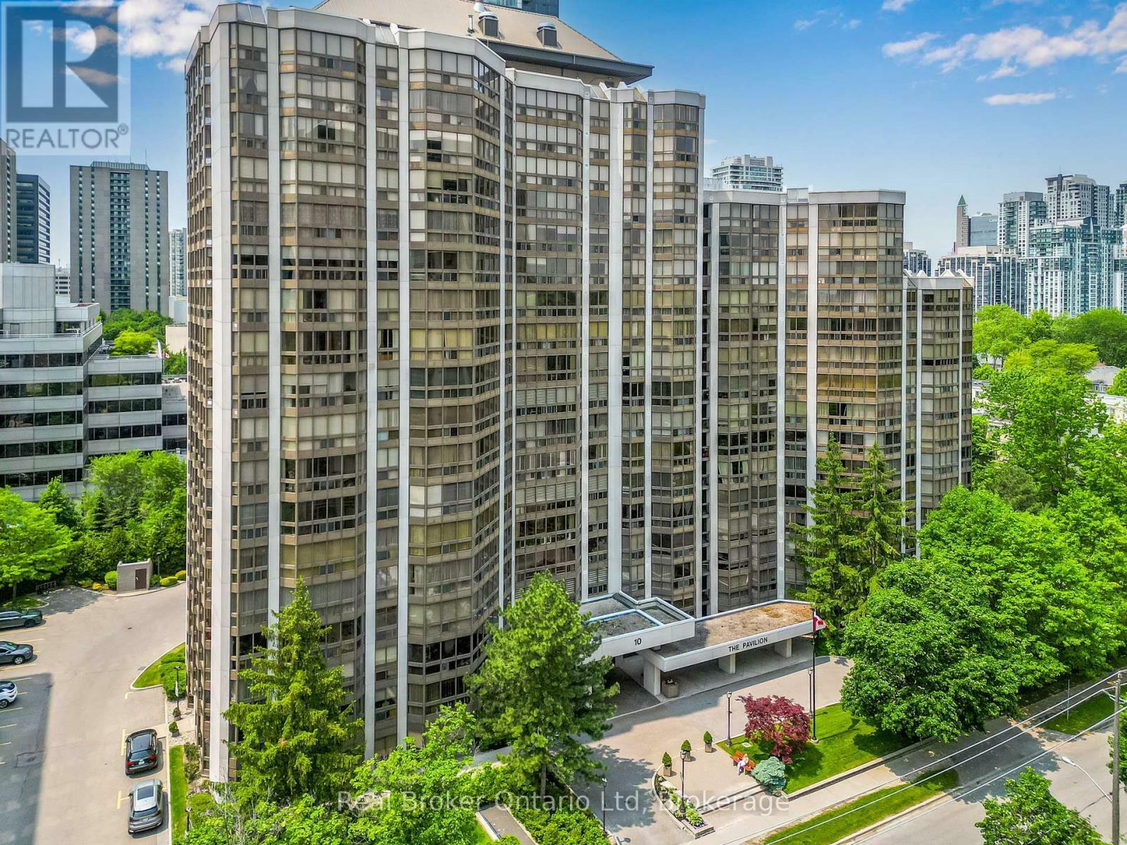 Photo de la propriété: 10 Kenneth Avenue 1109 ON M2N 6K6