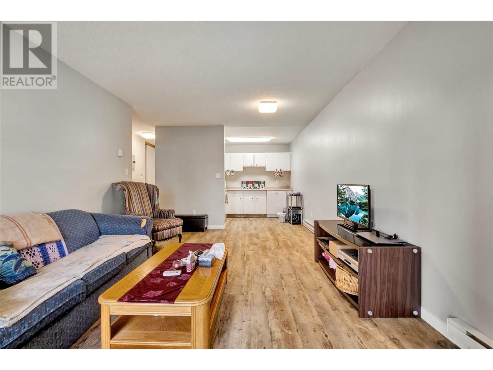 Property Photo: 395 Franklyn Road 107 BC V1X 5X8