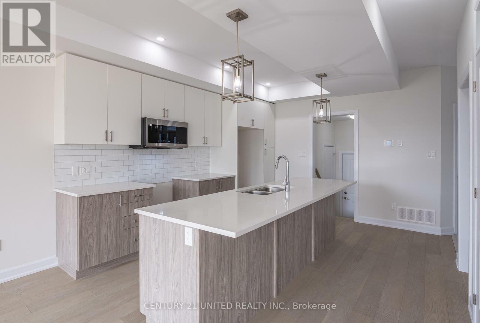 Property Photo: 307 Mullighan Gardens ON K9K 0H2
